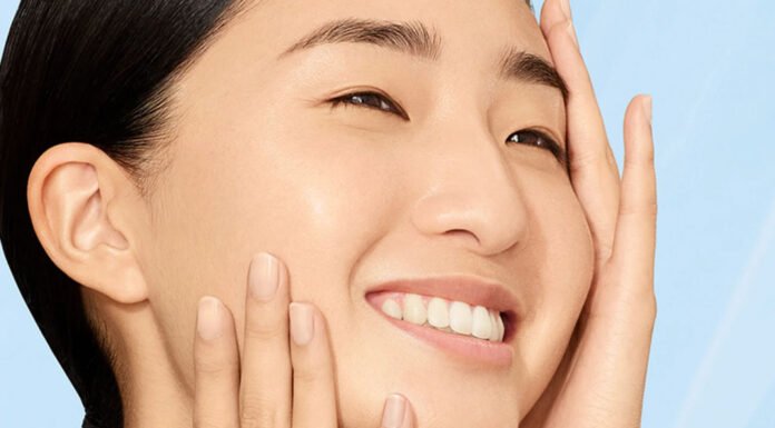 Get Quickly Clear Skin Solutions Now! clear-skin-dietfoto-11 smile girl