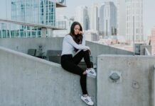 Step Up Your Style with Shoe Deals: Save Big on Trendy Footwear! Girls Fashion Shoes Building