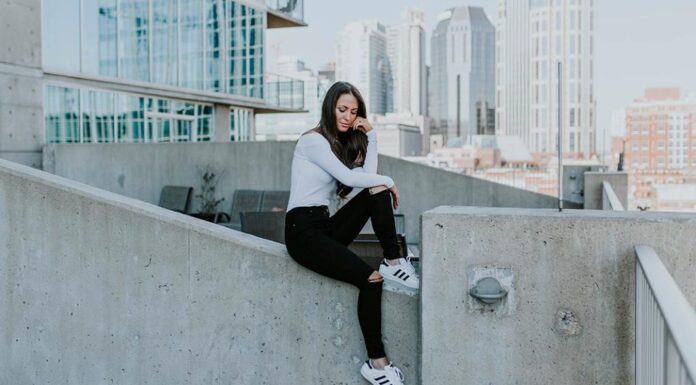 Step Up Your Style with Shoe Deals: Save Big on Trendy Footwear! Girls Fashion Shoes Building