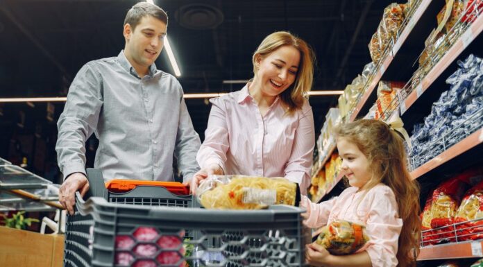 Grocery Deals: Save Big on Your Weekly Shopping! Shop Now! Grocery Shopping Family Supermarket Mart Market