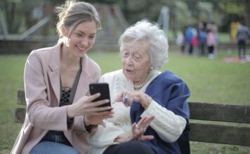 Hurry! Limited Deals-Time Flash Sales – Shop Now and Save Limited Offer Grand Parents Mobile Daughter Girl Garden Bench