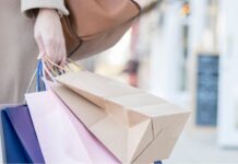 From Eco to Tech: How Smart Paper Bags Are Shaping the Future of Packaging Smart Paper Bags Are Shaping the Future of Packaging