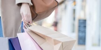 From Eco to Tech: How Smart Paper Bags Are Shaping the Future of Packaging Smart Paper Bags Are Shaping the Future of Packaging