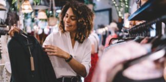 Tips for Choosing the Right Fashion Brand Company for Your Needs Tips for Choosing the Right Fashion Brand Company girl
